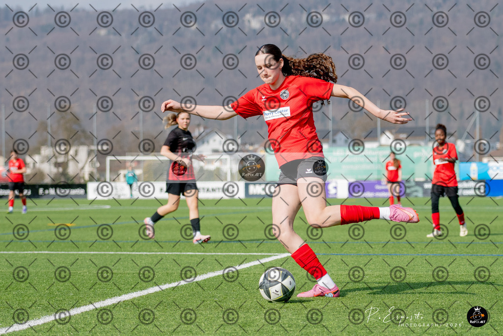 20260308_FCR_FF-17 vs FCRohr_FF17_042-465 | Sport und Naturfotografie von Roberto Esposito zeigt echte Momente Bewegung und die Schönheit der Natur. Ausdrucksstarke Bilder schaffen Emotionen.