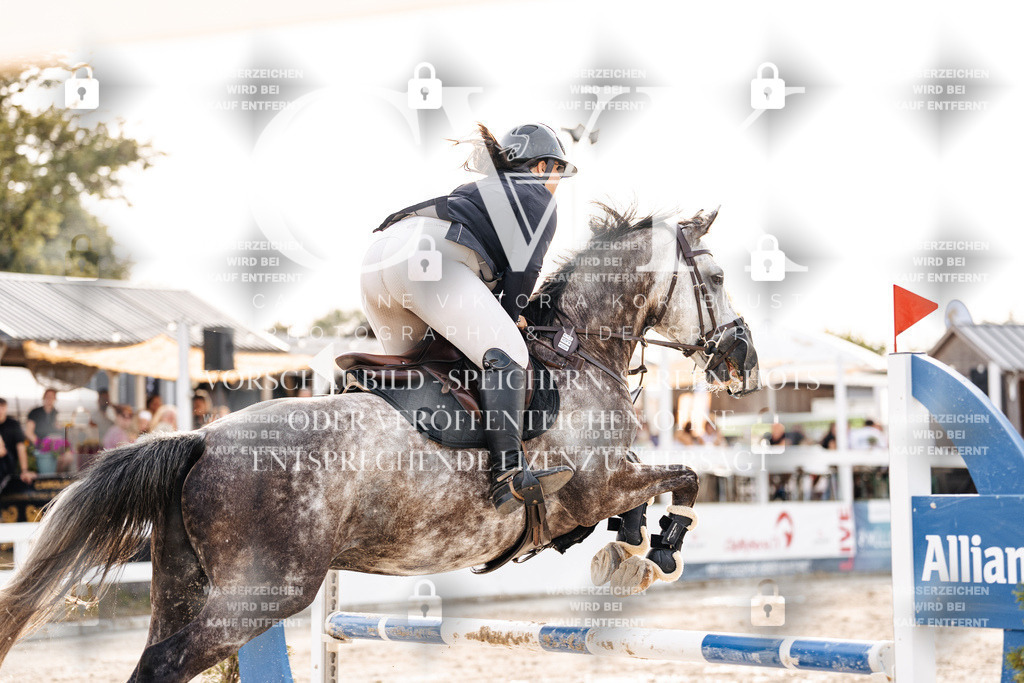 CK907014 | Turnierfotografie Pferdefotografie Trier Rheinland-Pfalz Pferdesport Reitsport Tierfotografie Sportfotografie Pferdevideo Pferdevideografie Equestrianvideography equestrianphotography  - Realisiert mit Pictrs.com