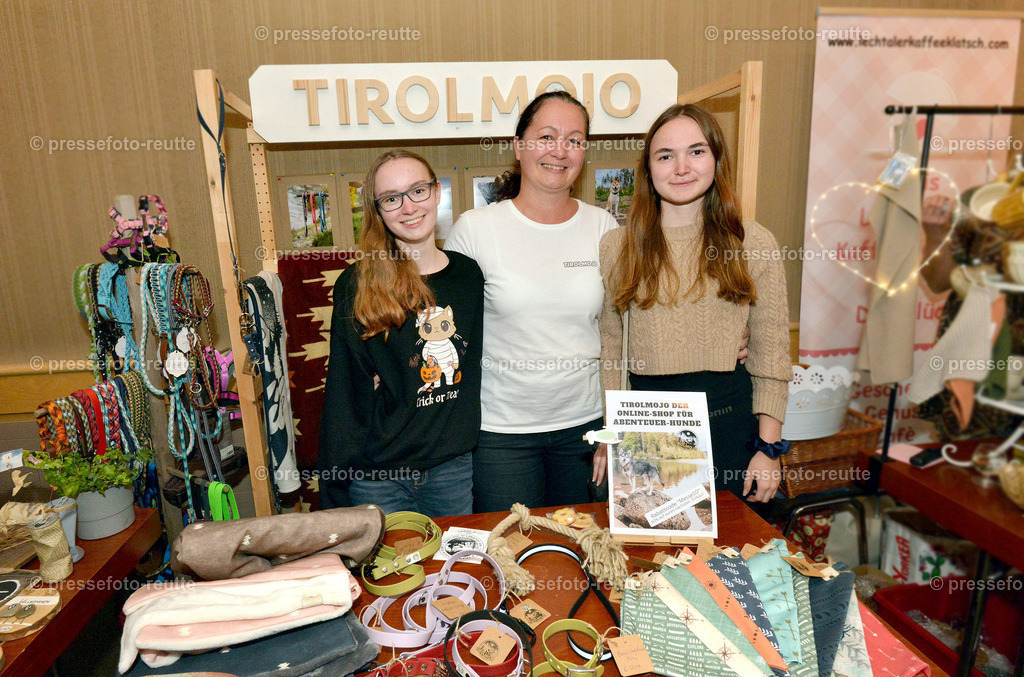 26-news-2022-Okt16-Frauenmesse-WB-TIROLMOJO-WTV_5015 | Info aus dem Bezirk Reutte/Ausserfern Tirol sowie eine umfangreiche Bilddatenbank über die gesamte Region: Lechtal, Talkessel Reutte, Tannheimertal, Zwischentoren. Lech, Plansee, Zugspitze, Grenztunnel, B179, Fernpassstraße, Verkehr, Lawinen, Tradition, - Realisiert mit Pictrs.com