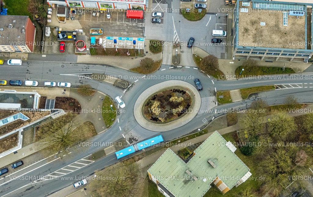 Velbert251201098 | , Luftbild, Kreisverkehr Berliner Straße und Friedrichstraße, Velbert, Bergisches Land, Nordrhein-Westfalen, Deutschland
