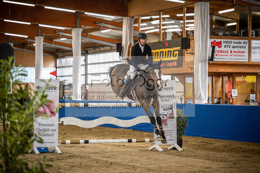 DOS_0044 | Entdecke hochwertige Reitturnierfotos von Foto Oger. Professionell, emotional und authentisch – jetzt Lieblingsmomente im Shop bestellen.Deutschlandweite Turnierfotografie. - Realisiert mit Pictrs.com