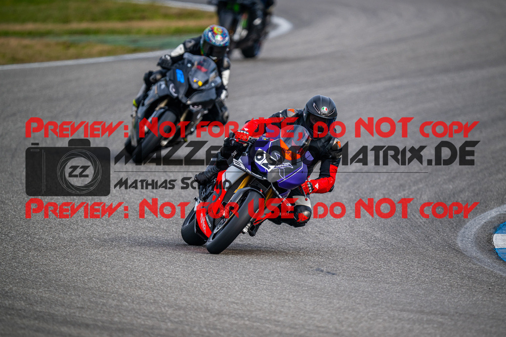 MaZZes_Fotomatrix_20240317_6007705_9979 | Fotograf Mathias Schmid
Sportfotograf,
Eventfotograf,
Hochzeitsfotograf,
Portraitfotograf