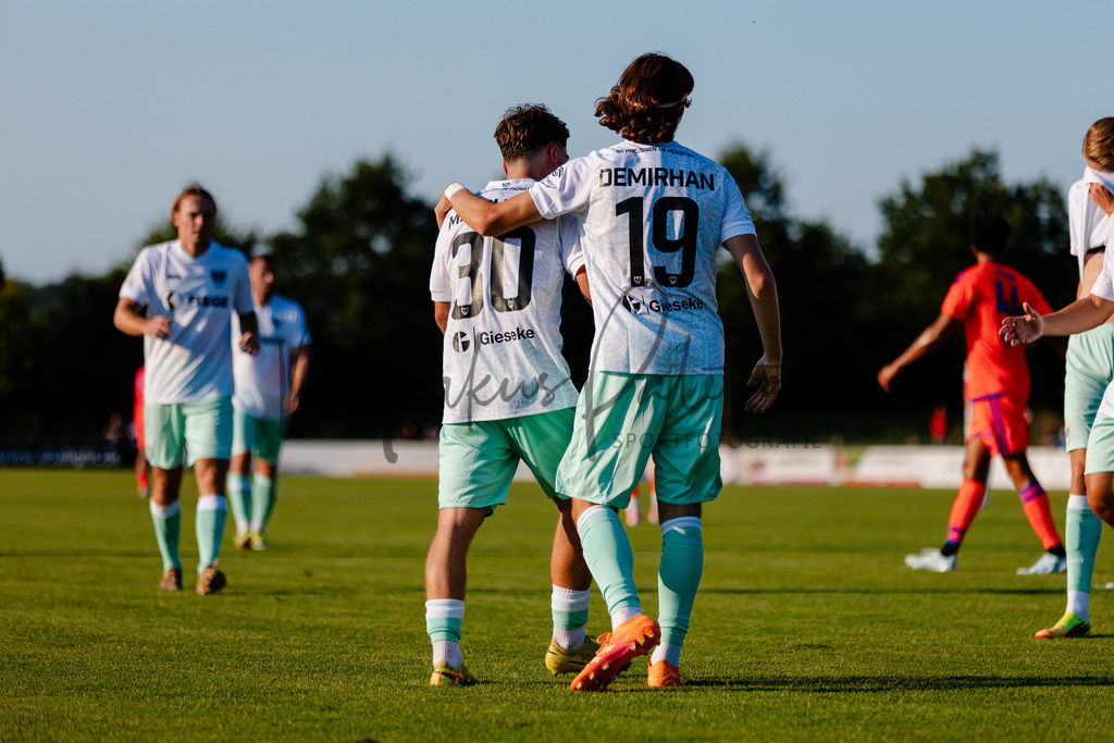 Testspiel, Saison 2026/27: SC Preußen Münster - Kickers Emden | Billerbeck, 10.07.2026: Testspiel, SC Preußen Münster gegen Kickers Emden auf der Anlage des DJK Billerbeck in Billerbeck. Foto: sportfotografie.ms | Markus Paletta - Realisiert mit Pictrs.com