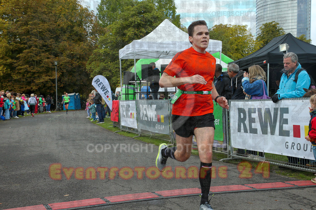 220925_1133_EX1_7664 | Sportfotografie im Rhein-Sieg Kreis, Köln, Bonn, NRW, Rheinland Pfalz, Hessen, etc. Unser Tätigkeitsfeld umfasst den Laufsport vom Volkslauf über den Marathon, Duathlon, Triathon bis zum Ultralauf wie Kölnpfad Ultra oder Schindertrail.