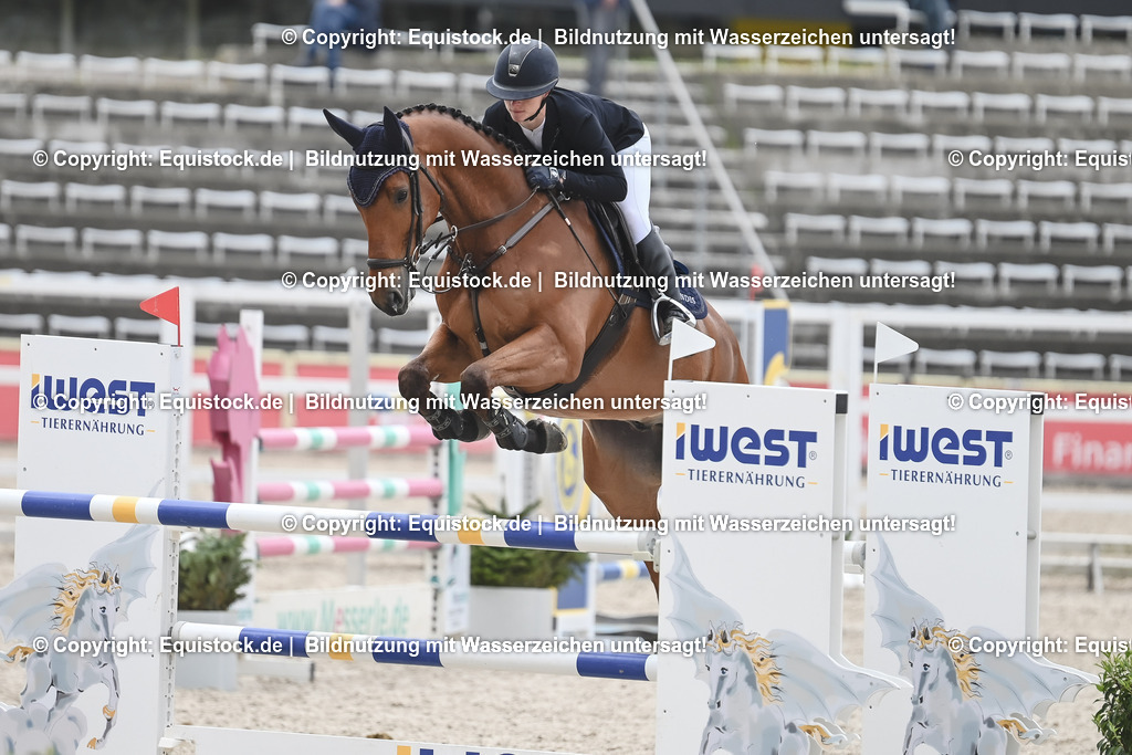 20230514_CCI4_Springen_0320 | equistock