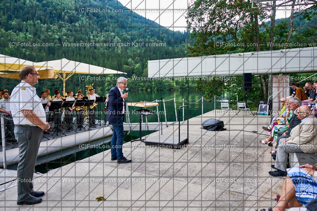 ALP1004_XXXX-Chopin-Festival_Ausklang | (C)FotoLois.com, Alois Spandl. XXXX. Chopin-Festival in der Kartause Gaming, musikalischer AUSKLANG auf der Seebühne Lunz mit dem Blasorchester der Miltärmusik Niederösterreich unter der Leitung von Oberst Adolf Obendrauf, So 18. August 2024.