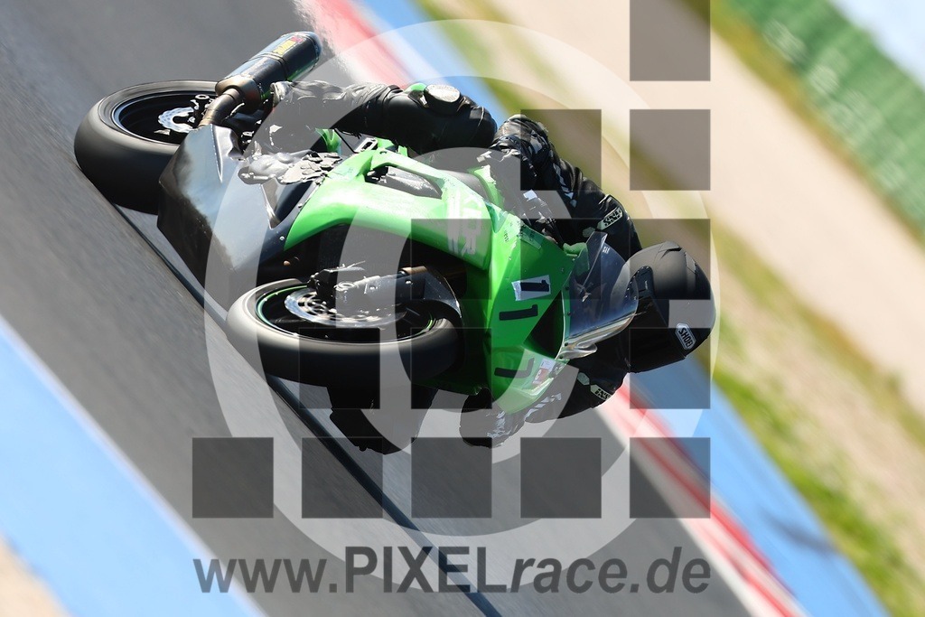 0117-20260404_06731 | Schöne Erinnerungen an spannende Momente - das festzuhalten ist unser Job. PIXELrace.de ist seit 2003 auf den Rennstrecken Europas unterwegs um die Action draußen beim Fahren und die wunderbare Stimmung imm Fahrerlager für euch einzufangen.