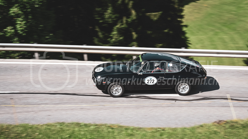 19. Arosa ClassicCar 2023 - 2. September 2023 | 19. Arosa ClassicCar 2023
Arosa, Schweiz
Orsatti Hans aus Lenzerheide mit der Startnummer 272 in einem Lancia Fulvia Sport Zagato, Jahrgang 1972, in der Klasse Classic Trophy.
@arosaclassiccar, @arosa.official, #arosaclassiccar, #arosa, #76curves, #classiccar
Bild: Sportfotografie Markus Aeschimann | www.markus-aeschimann.ch - Realisiert mit Pictrs.com