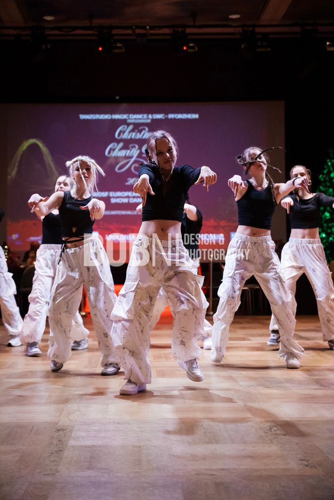 EM Showdance | Ettlingen - 20.12.2025: EM Showdance in Ettlingen (Schlossgartenhalle), Germany. Photo by: BobNL design &amp; photography - Realisiert mit Pictrs.com
