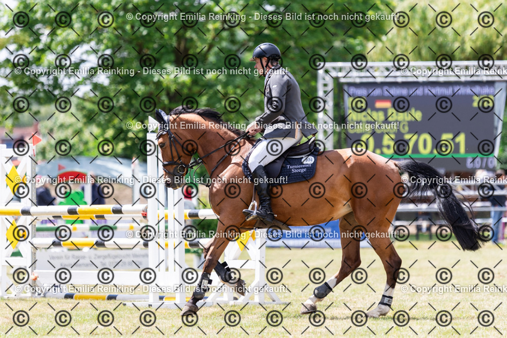 CL5A6099 | Emilia Reinking Fotografie - Realisiert mit Pictrs.com