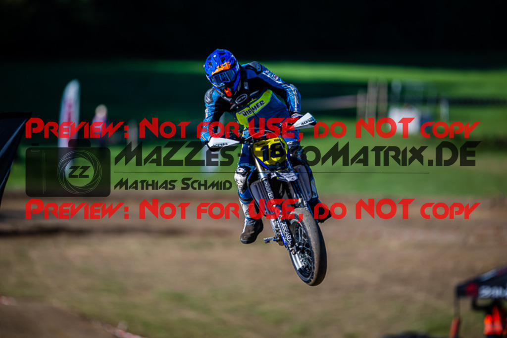 MaZZes_FotoMatrix_220903_0235 | S1