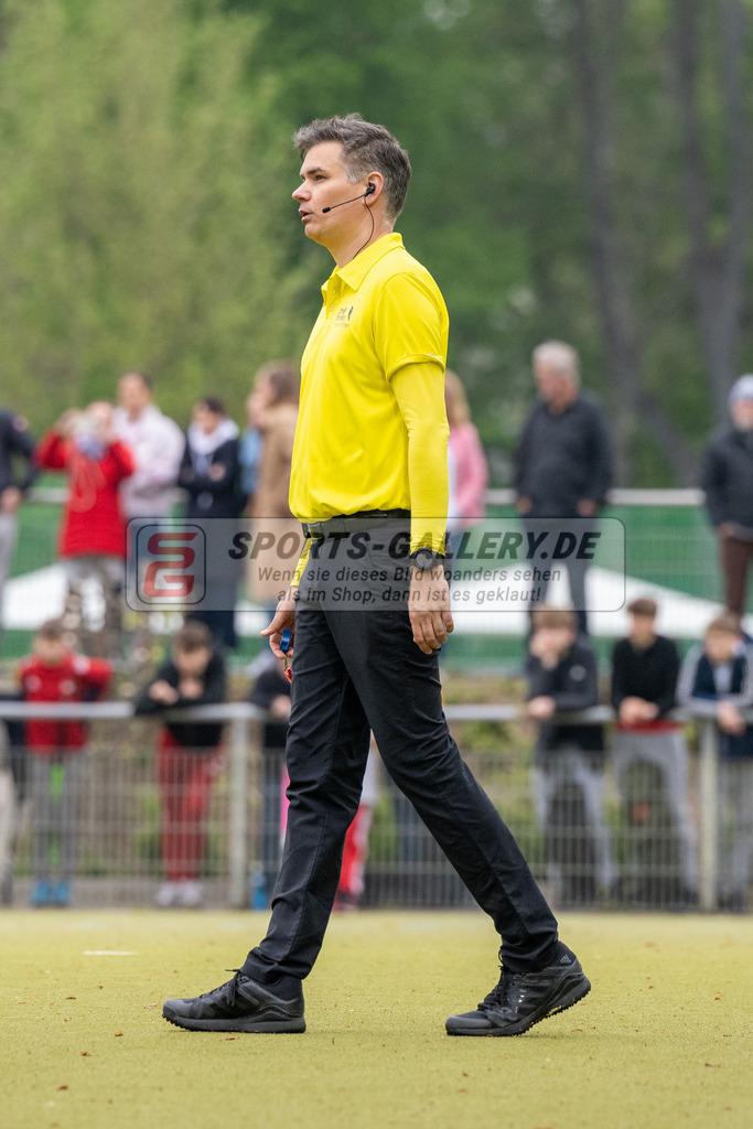SFE_20230429_0063 | 1. Bundesliga Hockey Herren Rot-Weiss Köln - Crefelder HTC am 29.04.2023 in Köln (KTHC Stadion Rot-Weiss Köln Tennis and Hockey Club), Photo: Stephan Fehrmann 2023 (Sports-Gallery),Schiedsrichter