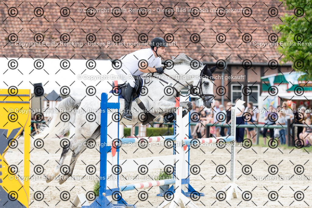 CL5A7680 | Emilia Reinking Fotografie - Realisiert mit Pictrs.com