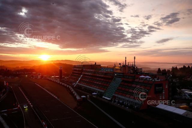 24hNbg16_B108139_TU.JPG | 24 Stunden Nürburgring 2016 - Foto: Gruppe C - Realisiert mit Pictrs.com