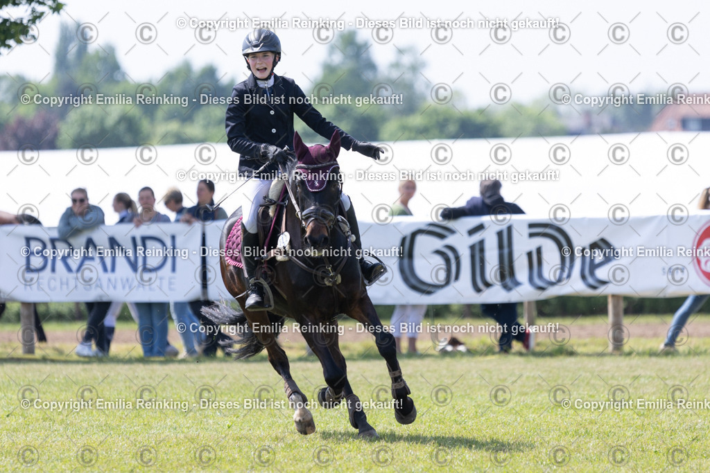 CL5A2434 | Emilia Reinking Fotografie - Realisiert mit Pictrs.com