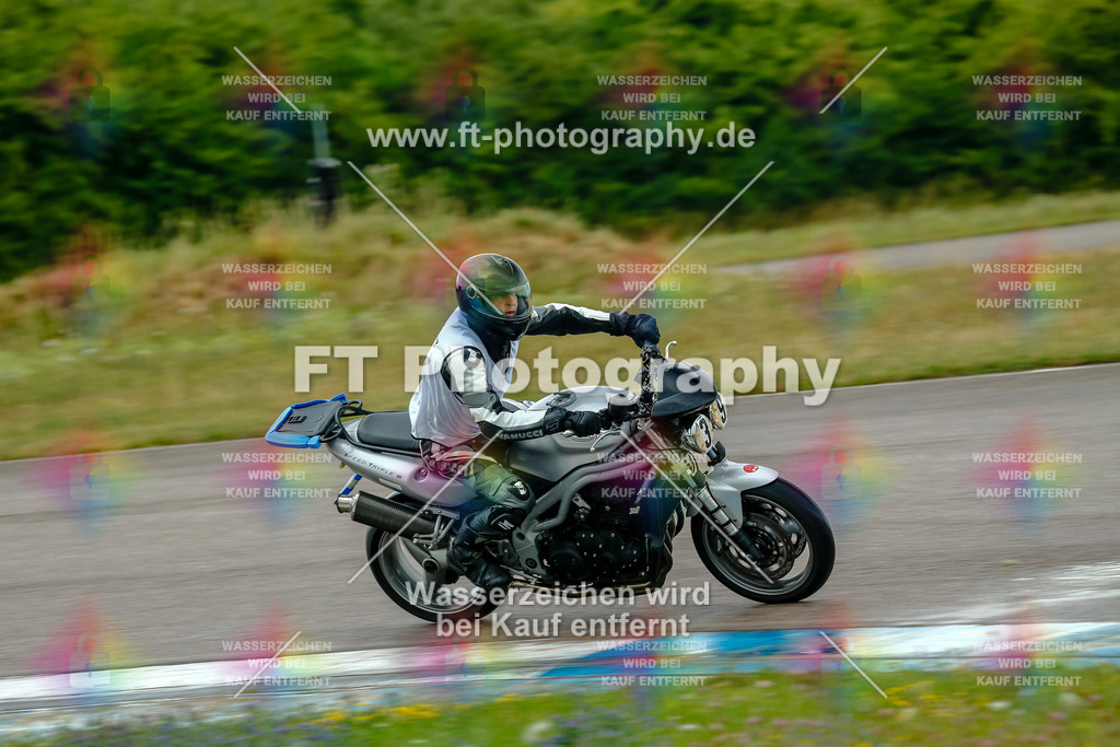 Chambley Juli-1620 | Hier findet Ihr Bilder von Touristenfahrten auf der Nürburgring Nordschleife oder von anderen Veranstaltungen die ich besucht habe. Viel Spass beim Durch Schauen 