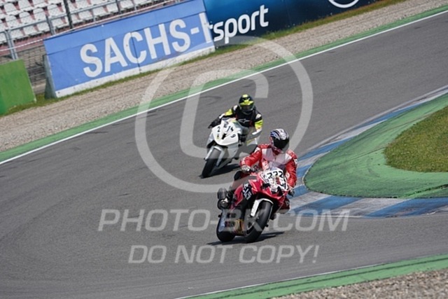 2022_05_09_PBK_23505 | Sportfotografie; SlowMotion; Video; Rennstrecke; Hafeneger; Speer; Racing; RSE; BMW; CBO; Trackday; Motorsportarena; Hockenheimring; Brno; Most; Barcelona; Valencia