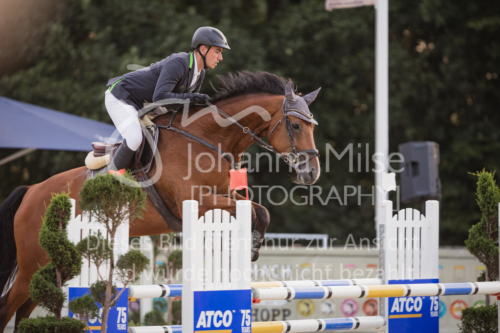 220728_BHO_ST_M1-Spr_2-838 | Deine schönsten Turniermomente als professionelle Fotos! Entdecke hochwertige Pferdesport-Fotografie im Online-Shop. Jetzt Fotos finden & bestellen!