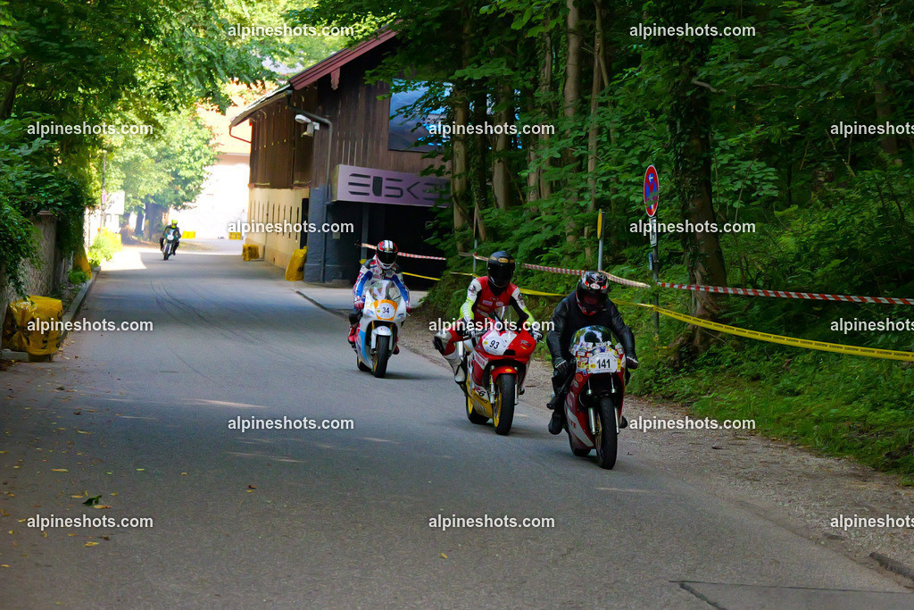 P1015513 | Erleben Sie atemberaubende, hochqualitative Fotos Ihrer Fahrt entlang der malerischen Alpenstraßen. Besuchen Sie alpineshots.com, um professionelle Aufnahmen Ihrer unvergesslichen Reise zu finden und zu kaufen - Realisiert mit Pictrs.com