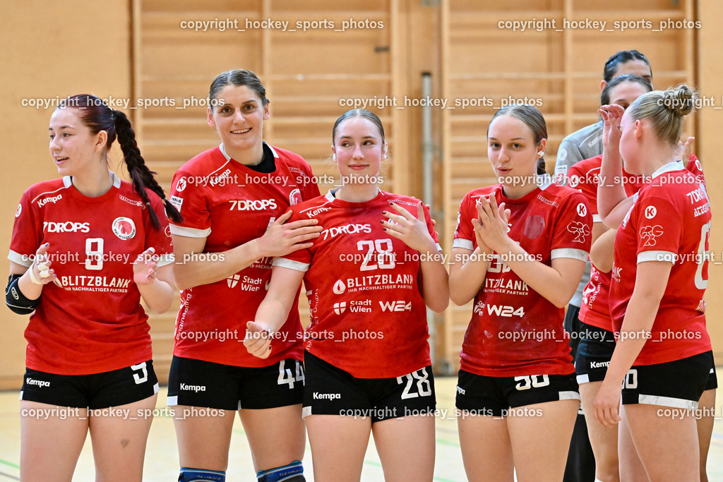 SC Ferlach vs. WAT Atzgersdorf | #9 TOMIC Anastasija WAT Atzgersdorf, #44 KOLUNDZIC Tina WAT Atzgersdorf, #28 Etzenberger Julia Emma WAT Atzgersdorf, #96 LAUTER Anna-Maria WAT Atzgersdorf, Jubel WAT Atzgersdorf Mannschaft, SC Ferlach vs. WAT Atzgersdorf, SC Ferlach vs. WAT Atzgersdorf am 12.05.2024 in Ferlach (Ballspielhalle Ferlach), Austria, (Photo by Bernd Stefan)