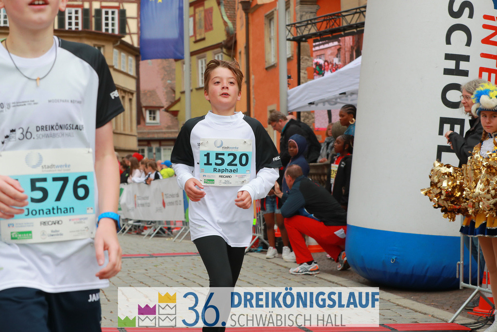 Stadtwerke Schüler und Jugendlauf 1,7km | 3koenigslauf 2022 Stadtwerke Schüler und Jugenlauf 1,7km - Realisiert mit Pictrs.com