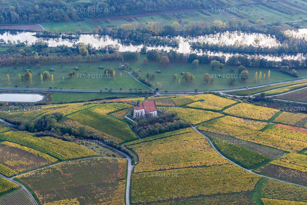 Wallfahrtskirche Maria im Weingarten | Luftbild: Wallfahrtskirche Maria im Weingarten in Volkach im Bundesland Bayern in Deutschland. Foto: IMG_119684.jpg vom 26.10.2019 durch Werner Riehm/FLY-FOTO.de - Realisiert mit Pictrs.com