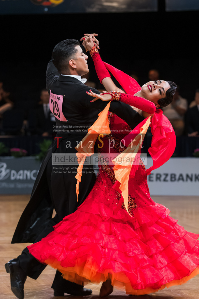 20250821_WDSF-SenI-Std-R1_4236 | Tanzsportbilder, Standardtanz, Lateintanz, WDSF, DTV, LTVB, dancecomp, goc, hessen tanzt, blaues band der spree, walzer, tango, wiener walzer, slowfox, quickstepp, samba, rumba, cha-cha-cha, paso doble. jive, hd-kroft photography, turniertanzsport