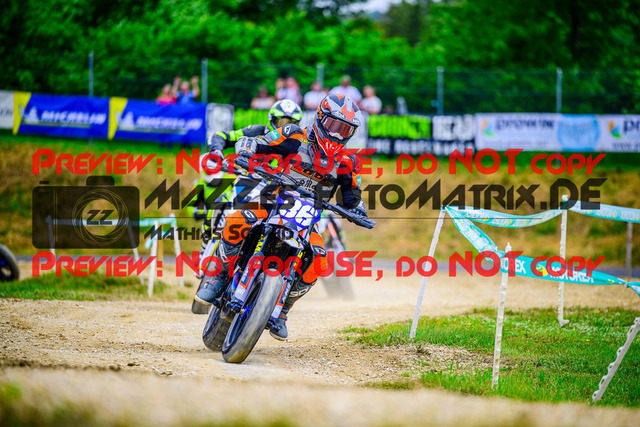 MaZZes_FotoMatrix_240609_6021986_7675 | YOUNGSTER