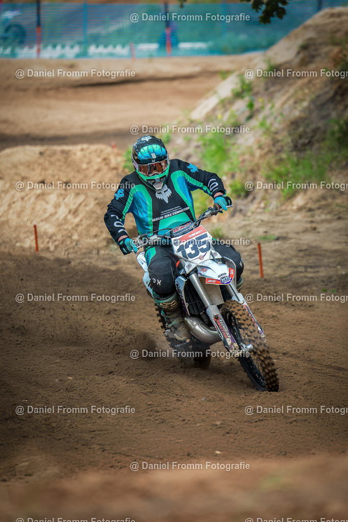 0V8A0050 | DanielFrommFotografie - Realisiert mit Pictrs.com