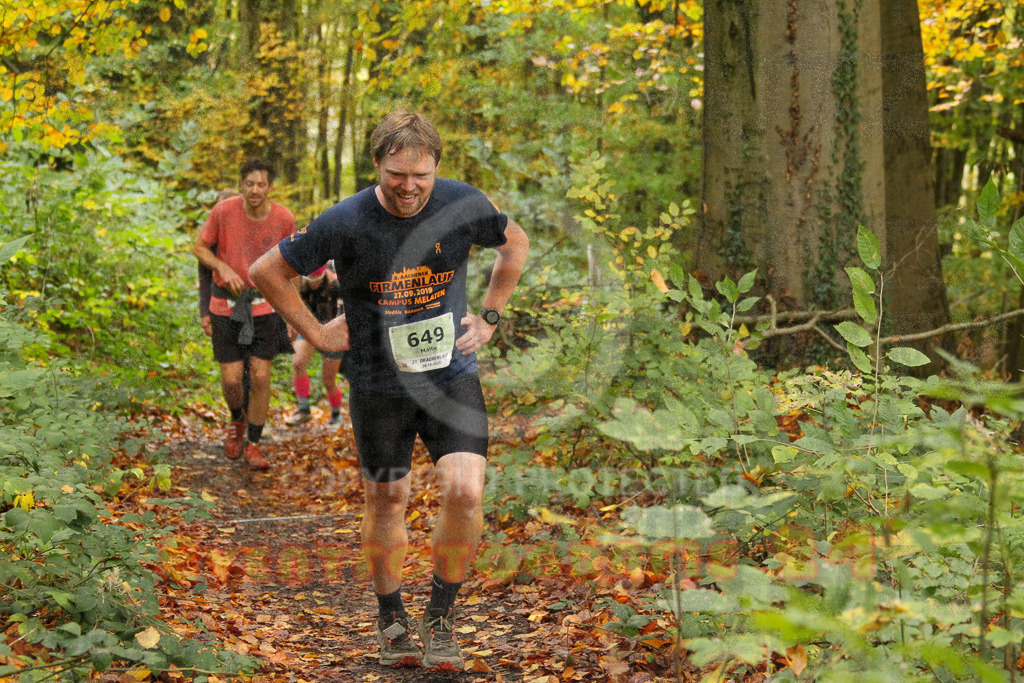 251026_1246_EV4_5764 | Sportfotografie im Rhein-Sieg Kreis, Köln, Bonn, NRW, Rheinland Pfalz, Hessen, etc. Unser Tätigkeitsfeld umfasst den Laufsport vom Volkslauf über den Marathon, Duathlon, Triathon bis zum Ultralauf wie Kölnpfad Ultra oder Schindertrail.