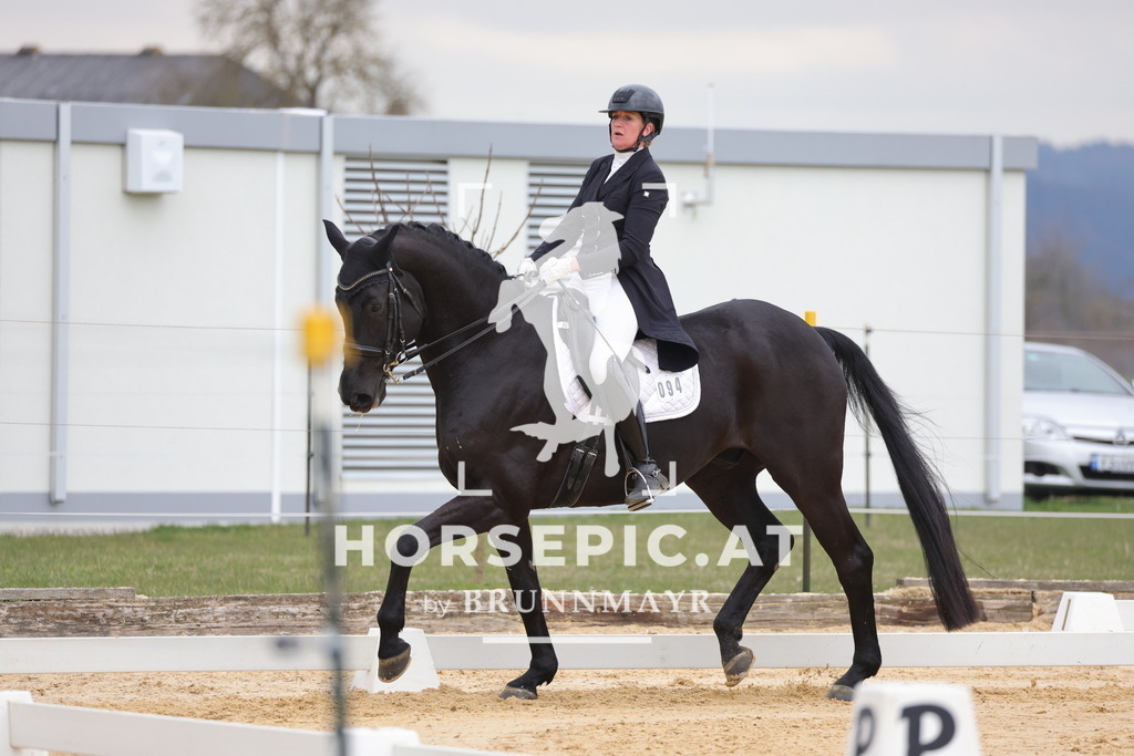 0P6A5353 | Willkommen bei Brunnmayr - Design & Fotografie – Ihrem Spezialisten für Reitturniere und Pferdeveranstaltungen in Oberösterreich, Salzburg und Bayern! Seit über 17 Jahren sind wir leidenschaftlich dabei.