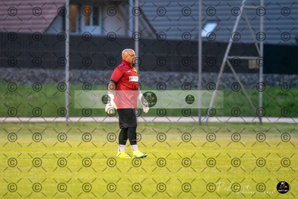 20260501_FCA-40_vs_FCLjL_047-74 | Sport und Naturfotografie von Roberto Esposito zeigt echte Momente Bewegung und die Schönheit der Natur. Ausdrucksstarke Bilder schaffen Emotionen.