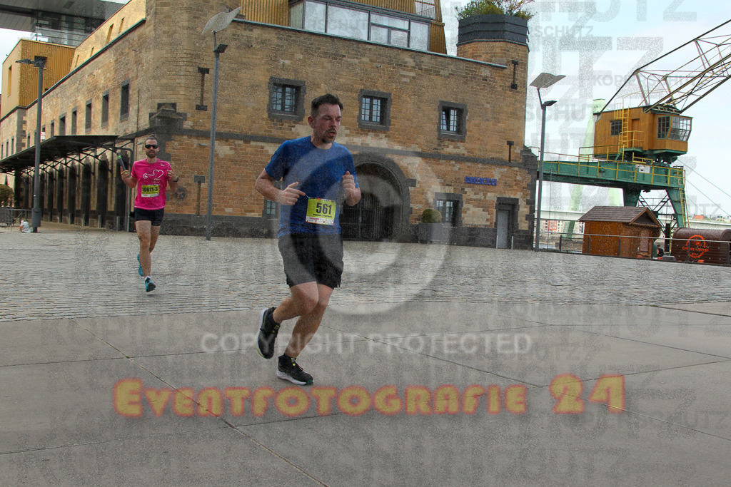 250920_1514_EV4_8283 | Sportfotografie im Rhein-Sieg Kreis, Köln, Bonn, NRW, Rheinland Pfalz, Hessen, etc. Unser Tätigkeitsfeld umfasst den Laufsport vom Volkslauf über den Marathon, Duathlon, Triathon bis zum Ultralauf wie Kölnpfad Ultra oder Schindertrail.