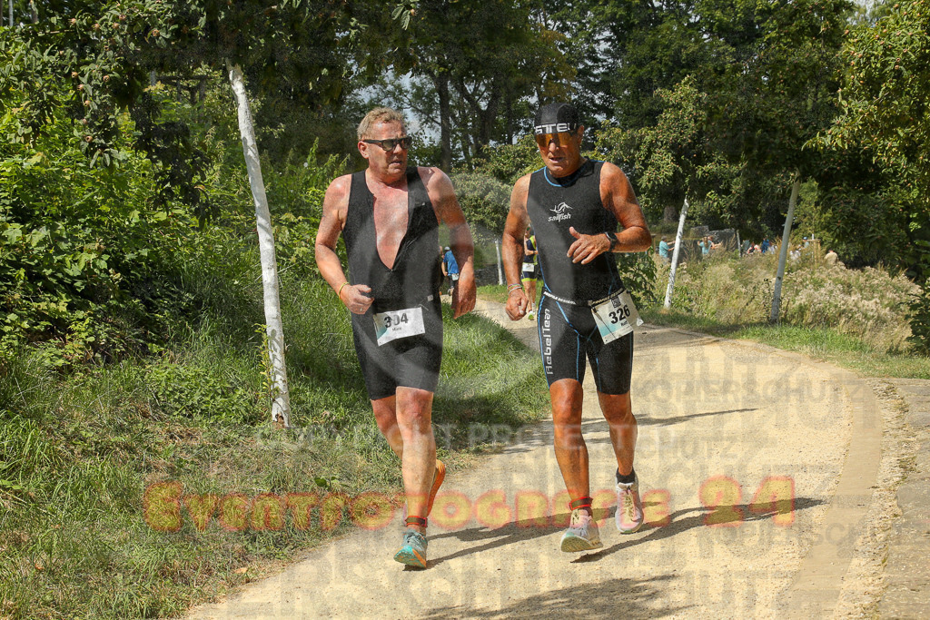 250824_1339_EX1_3130 | Sportfotografie im Rhein-Sieg Kreis, Köln, Bonn, NRW, Rheinland Pfalz, Hessen, etc. Unser Tätigkeitsfeld umfasst den Laufsport vom Volkslauf über den Marathon, Duathlon, Triathon bis zum Ultralauf wie Kölnpfad Ultra oder Schindertrail.