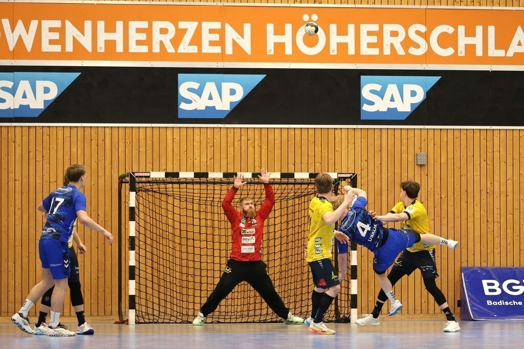 2H2A4233 | Tanja Sommer - TS Sportfotografie - Realisiert mit Pictrs.com