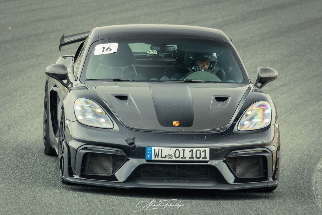 R6AT2236 _Alexander Tschuncky | Entdecken Sie die faszinierende Welt von Alexander Tschuncky Arts: Kreative Fotografie, atemberaubende Automobilkunst und hochwertiger Bilderdruck. Lassen Sie sich inspirieren! - Realisiert mit Pictrs.com