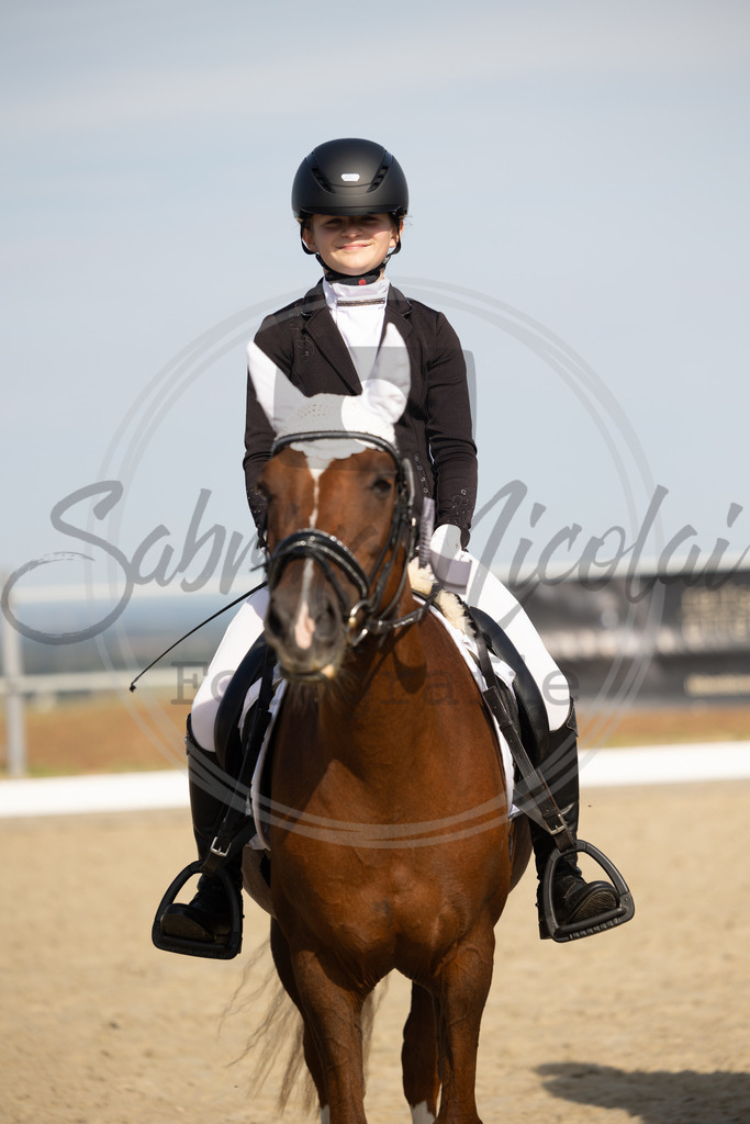 994A1647 | sabrinanicolaifotografie - Realisiert mit Pictrs.com