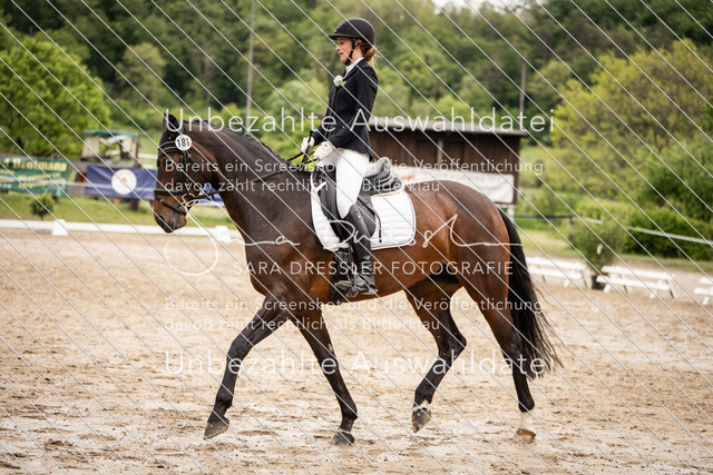 Bad_Meinberg_09268 | saradresslerfotografie - Realisiert mit Pictrs.com
