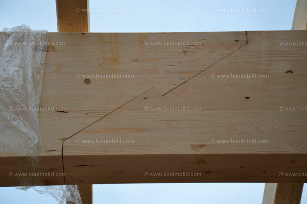 bib-lg09-holzbau-0151 | Nach LV-Leistungsgruppen sortierte Detailfotos über den Bau eines Hauses. Alle Hausbau-Bilder direkt vom Urheber und Autor der Website Haus-Selber-Bauen.com