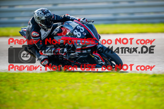 MaZZes_FotoMatrix_240702_6007705_2-33 | WEISS