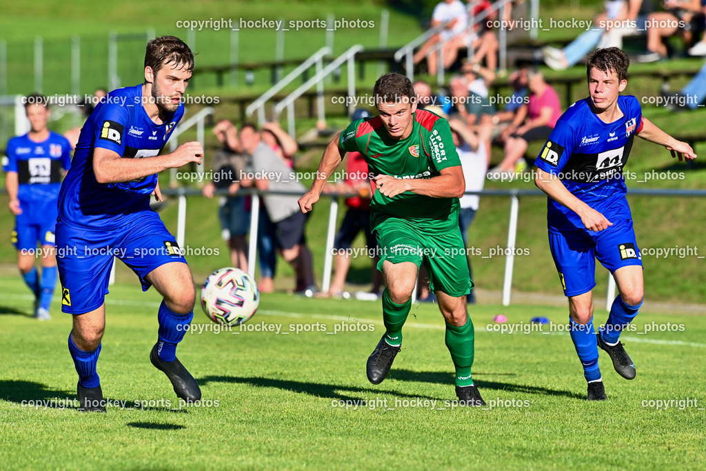 FC Gmünd vs. Union Matrei 19.8.2023 | #20 Mathias Berger, #12 Marvin Metzler, #8 Benjamin Cosic