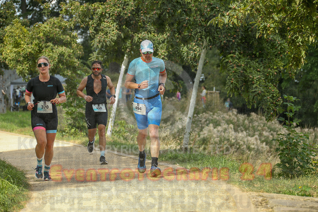 250824_1357_EX1_4379 | Sportfotografie im Rhein-Sieg Kreis, Köln, Bonn, NRW, Rheinland Pfalz, Hessen, etc. Unser Tätigkeitsfeld umfasst den Laufsport vom Volkslauf über den Marathon, Duathlon, Triathon bis zum Ultralauf wie Kölnpfad Ultra oder Schindertrail.