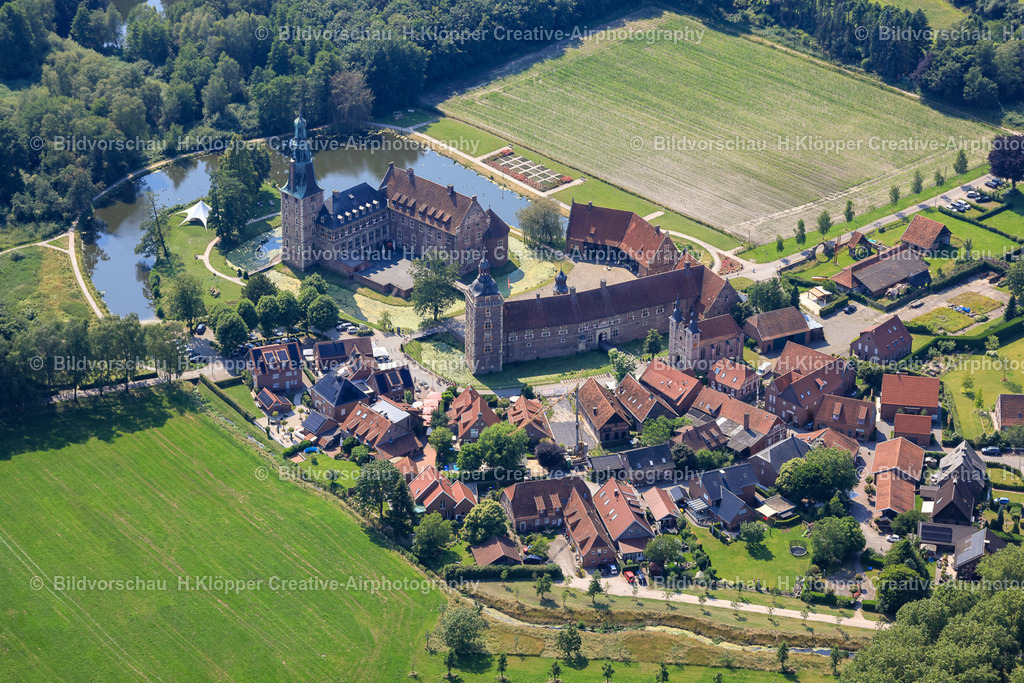 luftbilder-raesfeld-schloss-stadt-0137 | Luftbilder Schloss Raesfeld  Stadt Raesfeld Kreis Borken - Realized with Pictrs.com