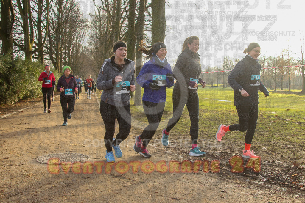 241231_1023_EV4_4133 | Sportfotografie im Rhein-Sieg Kreis, Köln, Bonn, NRW, Rheinland Pfalz, Hessen, etc. Unser Tätigkeitsfeld umfasst den Laufsport vom Volkslauf über den Marathon, Duathlon, Triathon bis zum Ultralauf wie Kölnpfad Ultra oder Schindertrail.