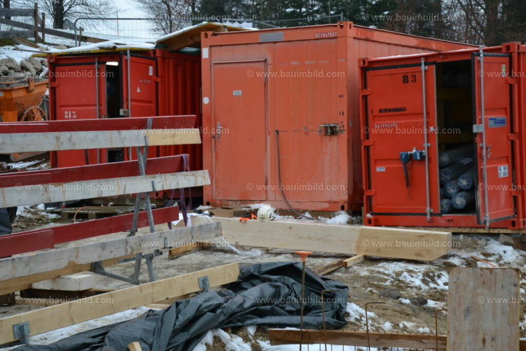 bib-lg01-baustelleneinrichtung-0166 | Nach LV-Leistungsgruppen sortierte Detailfotos über den Bau eines Hauses. Alle Hausbau-Bilder direkt vom Urheber und Autor der Website Haus-Selber-Bauen.com
