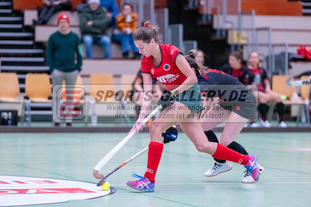 HK_20241214_100150 | 2. Bundesliga Halle Damen Crefelder HTC - DSD Düsseldorf am 14.12.2024 Halle Glockenpitz, Krefeld ,