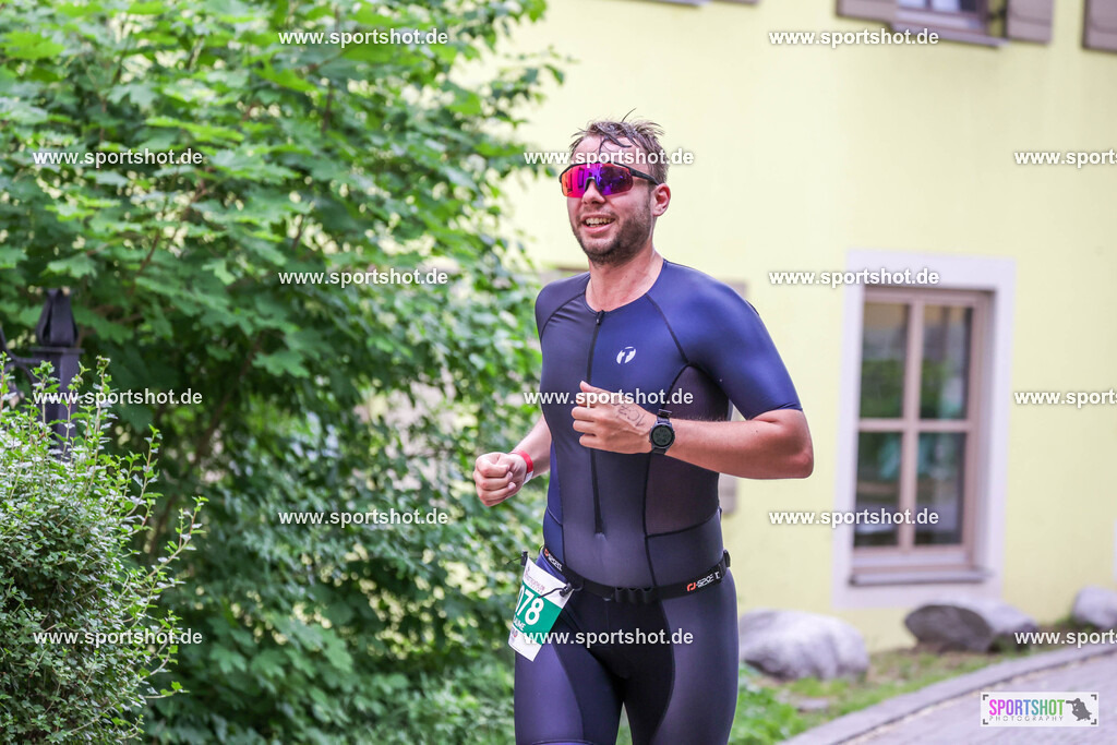 KSZ_4052 | Stadttriathlon Erding 2025. #yourpictrs #sportshot_your_pictrs @Sportshotphotography #stadttriathlonerding Copyright: www.sportshot.de