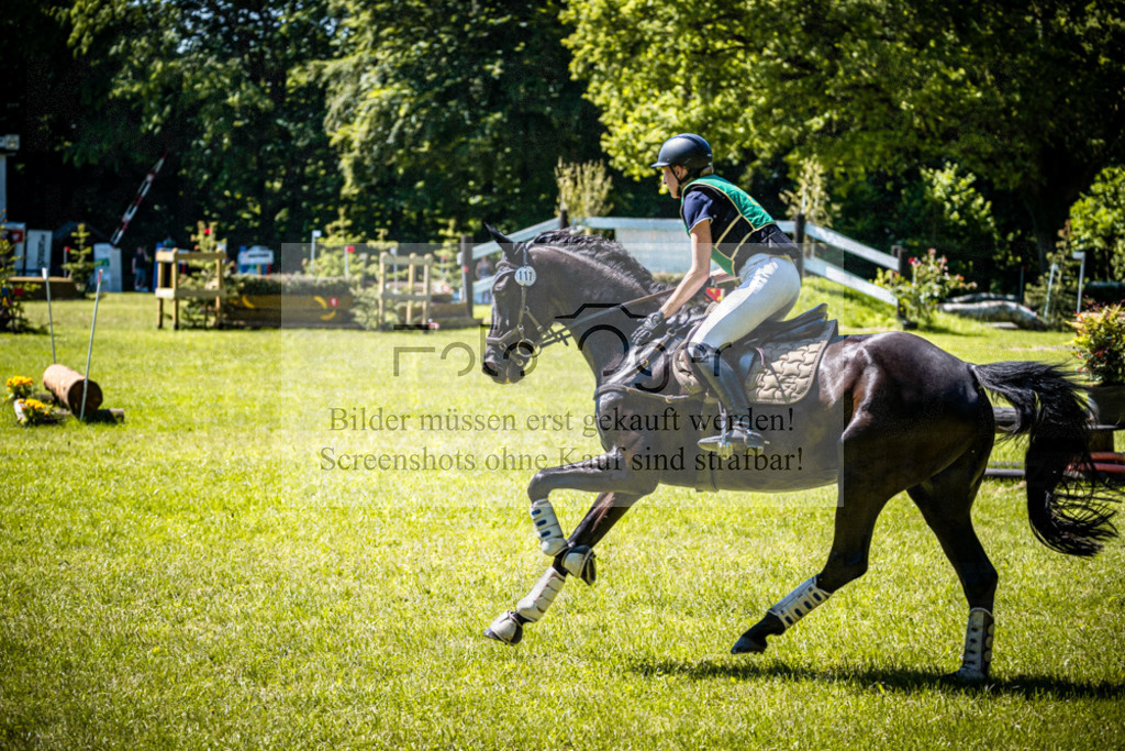Vielseitigkeitsturnier Melle Oldendorf | Entdecke hochwertige Reitturnierfotos von Foto Oger. Professionell, emotional und authentisch – jetzt Lieblingsmomente im Shop bestellen.Deutschlandweite Turnierfotografie. - Realisiert mit Pictrs.com