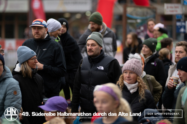 Süderelbe Halbmarathon 2025 I 09.11.2025 I Fotograf_DerSportfotograf.I 00120 | Der Sportfotograf. - Realisiert mit Pictrs.com