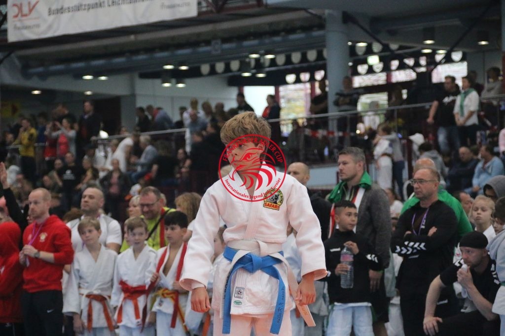 MSY-2022-10-29-7868 | Fotos vom Adler Cup - Pictures from Adler Cup

Hier findet Ihr alle Eindrücke und großen Momente der Adler Cup Wochenenden. Here you will find all impressions and great moments of the Adler Cup weekends. - Realisiert mit Pictrs.com